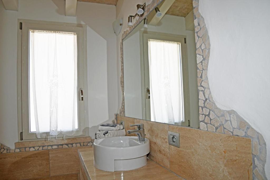 La Casa Di Ziu Menicu Villa Cannigione Buitenkant foto